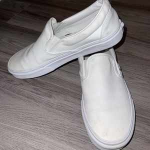 White slip on Vans
